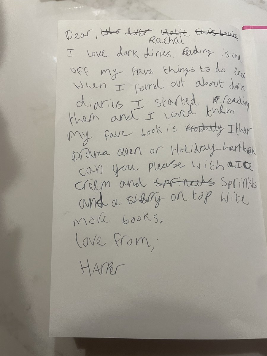 samjones0604's tweet photo. @DorkDiaries my niece has read all of your books and would like to send you this message. 📚 ❤️ https://t.co/KZ80NLiofG