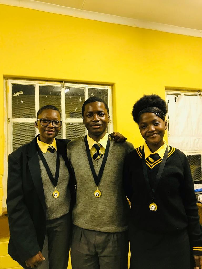 hagedebate's tweet photo. WINNERS: The Hage Debate Unit proudly brought home the Circuit Cup.

Congratulations to Vivienne Alfred, Johannes Johannes, and Johanna Shikongo for their incredible performance.

All our speakers ranked in the Top 10.
Hardwork always pays off. https://t.co/YUgrBBtZAJ