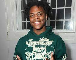 himelko's tweet image. ishowspeed if he was in diary of a wimpy kid: SUI MAMA!