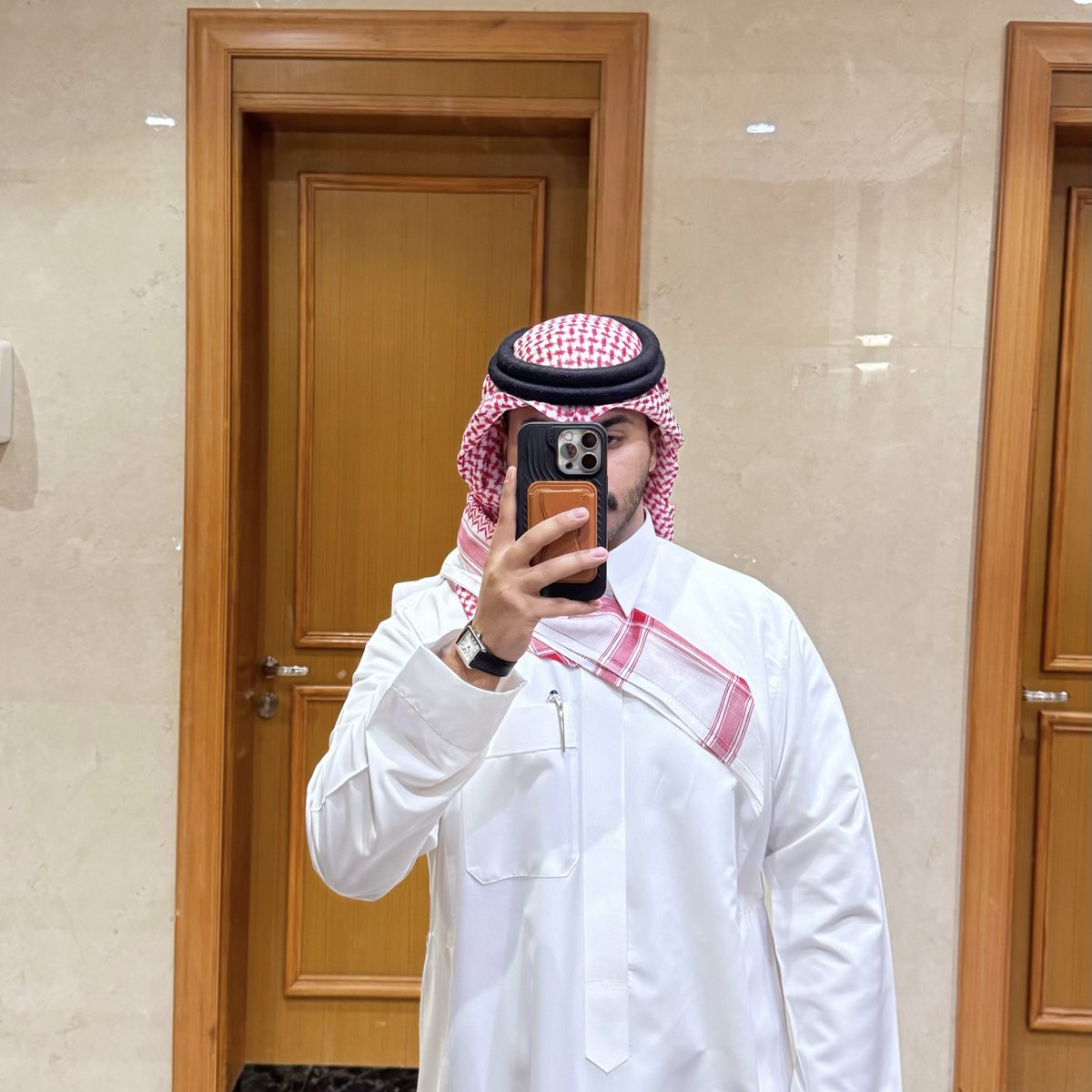 lvxzc's tweet photo. طلعه لتخفيف مزاجيه يوم السبت الكئيب https://t.co/korjbQ3Ksv