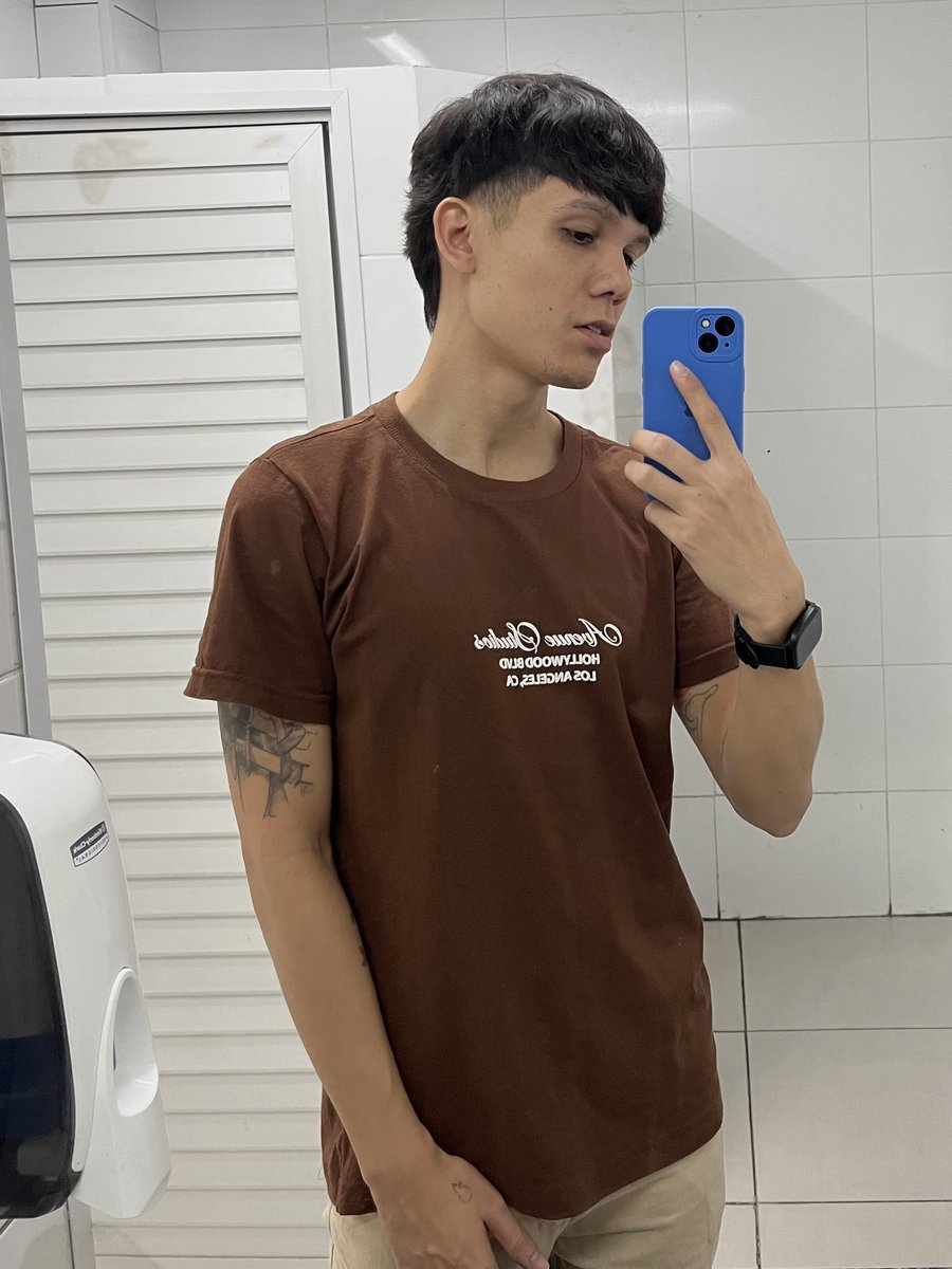 CLT: Cara Lindo e Trabalhador. 🙂‍↕️💞