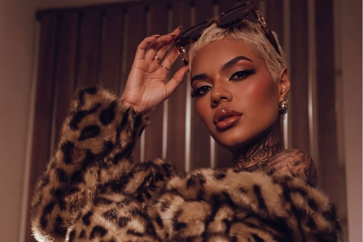 Entonces a Melissa le están cayendo encima por contar como la trató LA MISMA PERSONA que le hizo bajar los pantalones a Manelyk ? LA INCOHERENCIA SEÑOOR!!!! 

#LaCasaDeLosFamososCol2 
#LaCasaDeLosFamososCol 
#LCDLFAIlStars 
#LaCasaDeLosFamososColombia