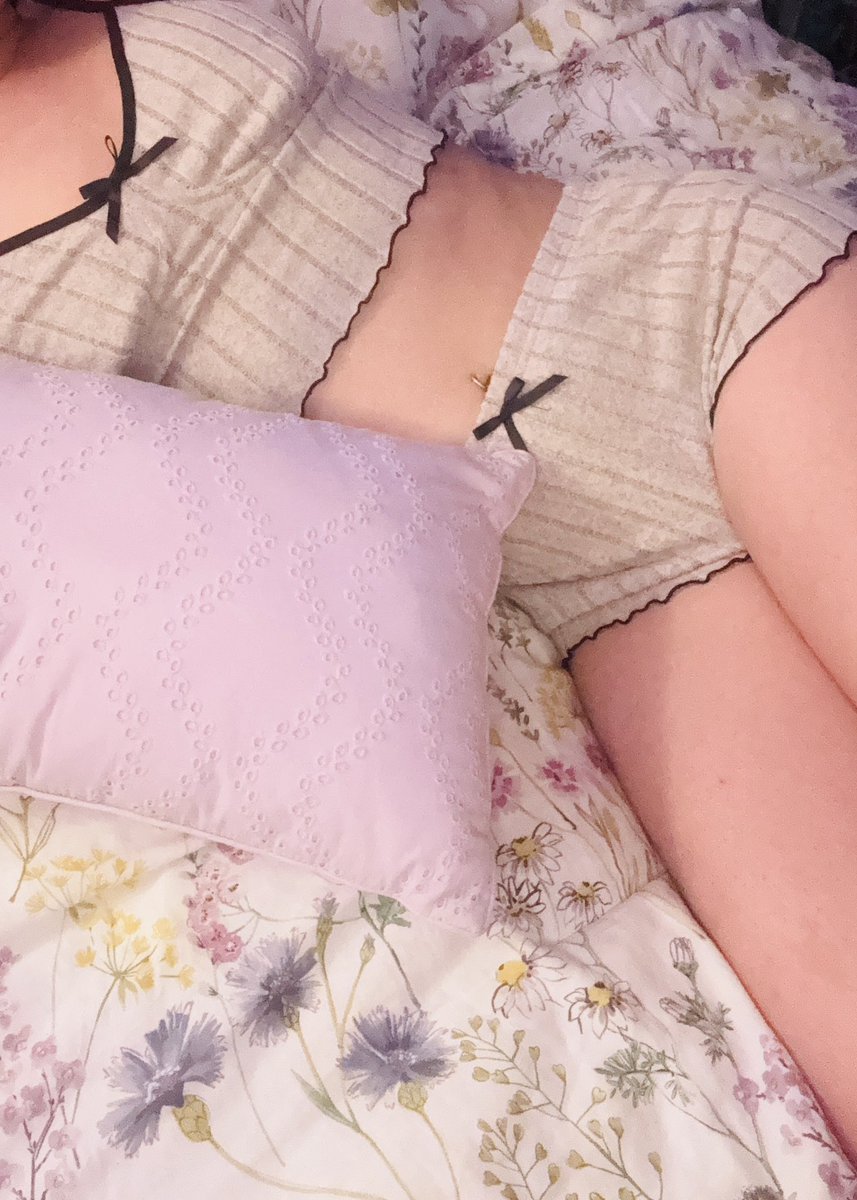 xGoddessMisty's tweet photo. Cash app me now. You have to spoil me I deserve it all.🔒💸 #FinDom #SilentTribute https://t.co/lGA2UuUWL2