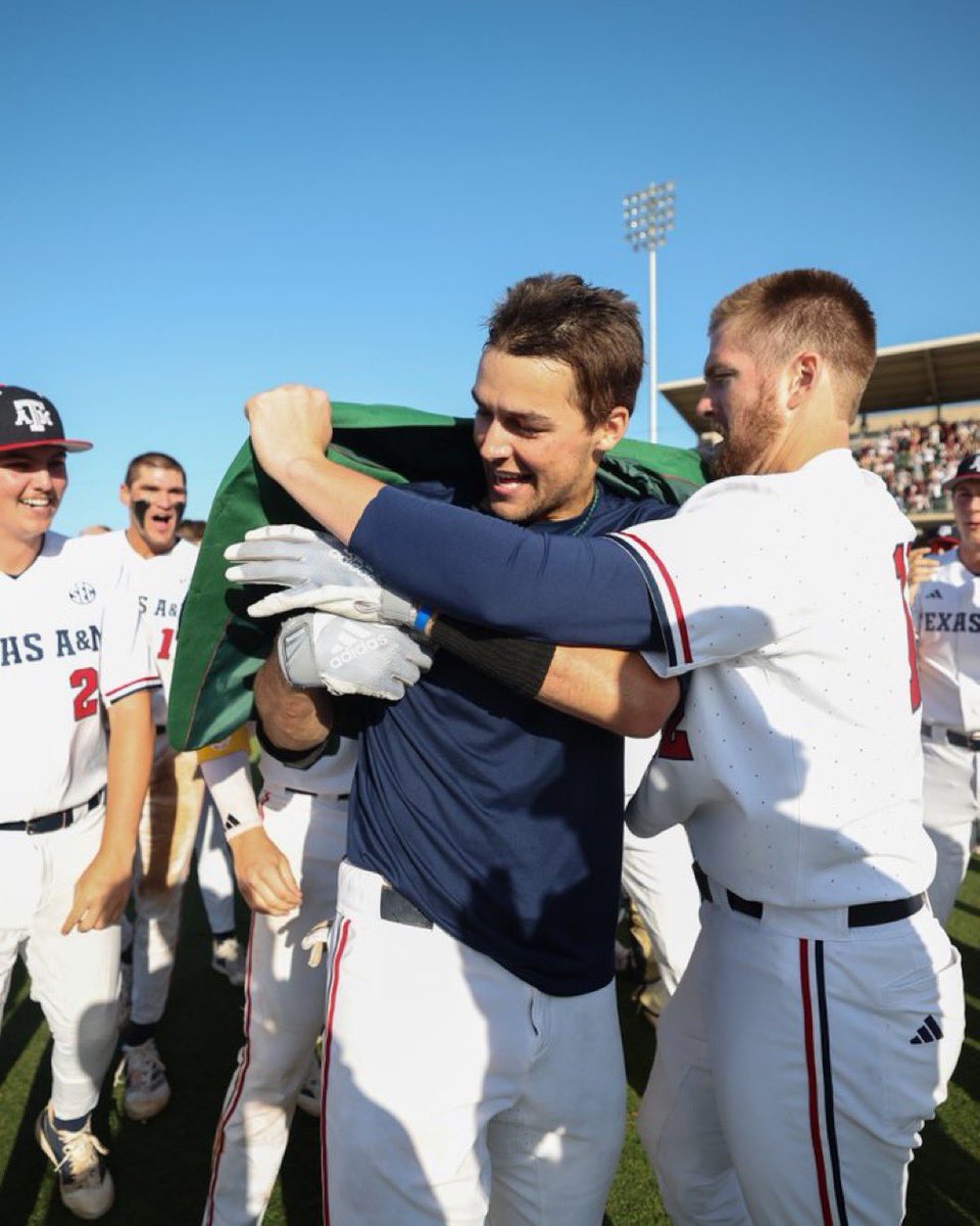 Hang it in the louvre pt. 2