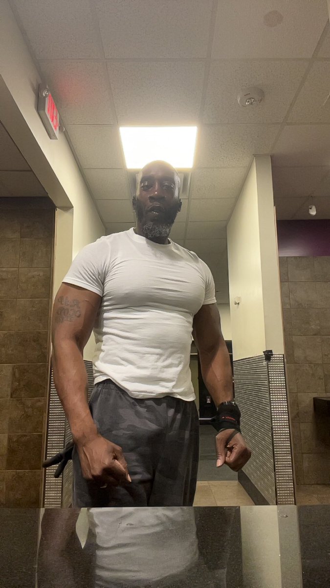 BEICOBLACK's tweet photo. #GymLife #FYP  #Newjersey https://t.co/9jUvj8qTyG
