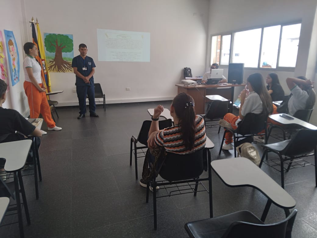 EDUIN YAIR AREVALO C tweet media