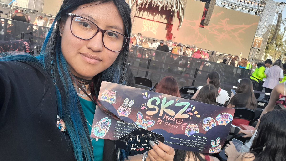 ☁️ 𝐋𝐮𝐳𝐢𝐮𝐬 vió a SKZ 🥹🇲🇽 tweet media