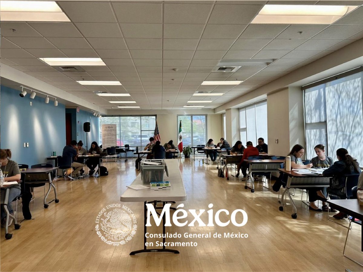 consulmexsac's tweet photo. Taller de Ciudadanía realizado hoy en el Consulado General de México en Sacramento 🇺🇸🇲🇽
✅ Formulario N-400
✅ Revisión de elegibilidad
✅ Asesoría migratoria

Con apoyo de #CRLAF, @UCDavisLaw, #DreamerCenter y #lalsaucdavislaw.
#ConsuladoAPuertasAbiertas @IME_SRE @SRE_mx @vcalva https://t.co/JRx9Dvhgdm