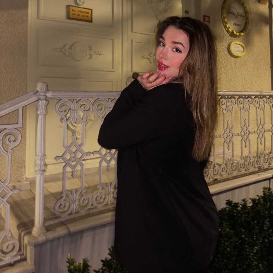 İyi geceler postu kendine güvenen olgun erkeklerim dm😋👅