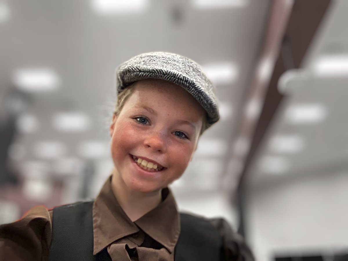 mdavidtrue's tweet image. Amazing performance by the @BMSBulldogs theater program. @Newsies production was amazing.