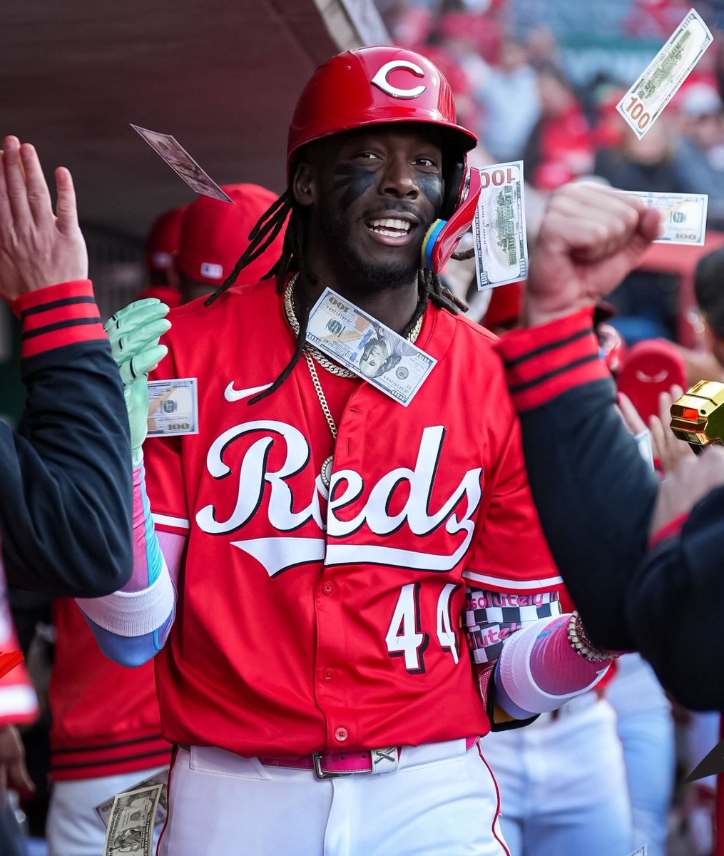 Hitting a Grand Slam on his bobblehead night?

Just Elly Things. ⚡💸