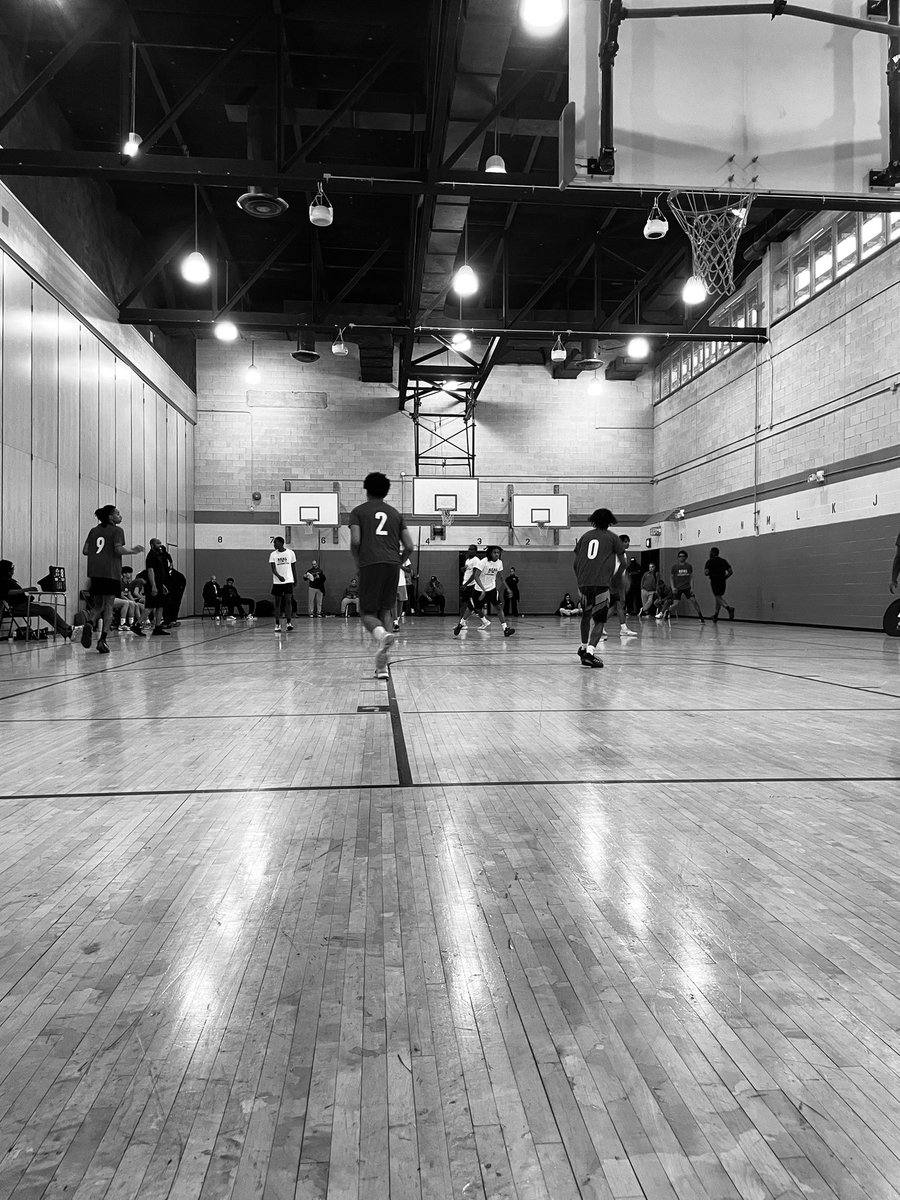 Dave's Joint tweet media