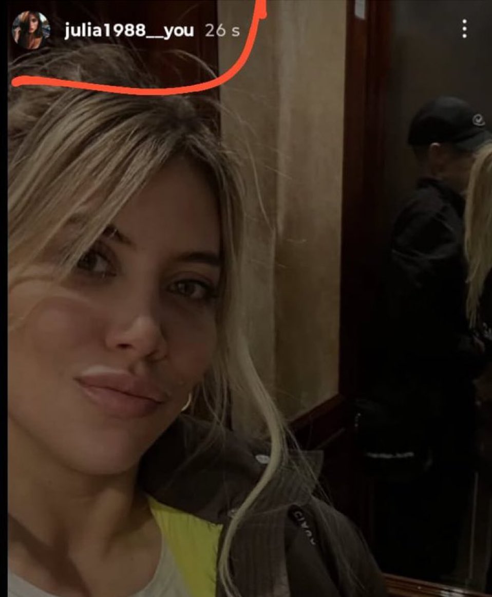 porqueTTarg's tweet photo. "Wanda"

Porque se equivocó de cuenta y subió una foto de ella a la cuenta falsa que usa para stalkear a otros. https://t.co/WDzHBYjZOo