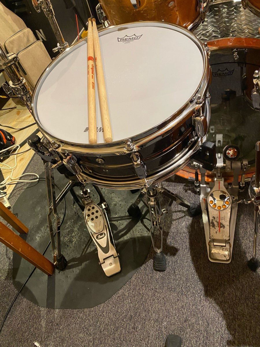 Hissah607's tweet photo. 昨日は、おニューのスネア🥁を持って1か月ぶりのスタジオでした!楽しかった!
#Studio246 #Studio246GEN #BAND #Drums
(@ studio GEN 246 in 大阪市, 大阪府)
https://t.co/uNHIa9Ad76 https://t.co/ymH4wt477d