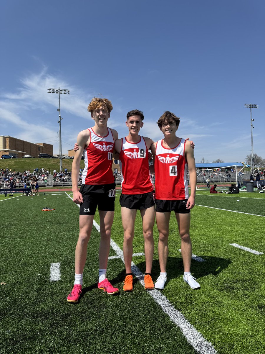 All 3 Pr’d in the 1600m Colton hardy 4:38, Jakob Johnston 4:38,  John Mattivi 4:39
