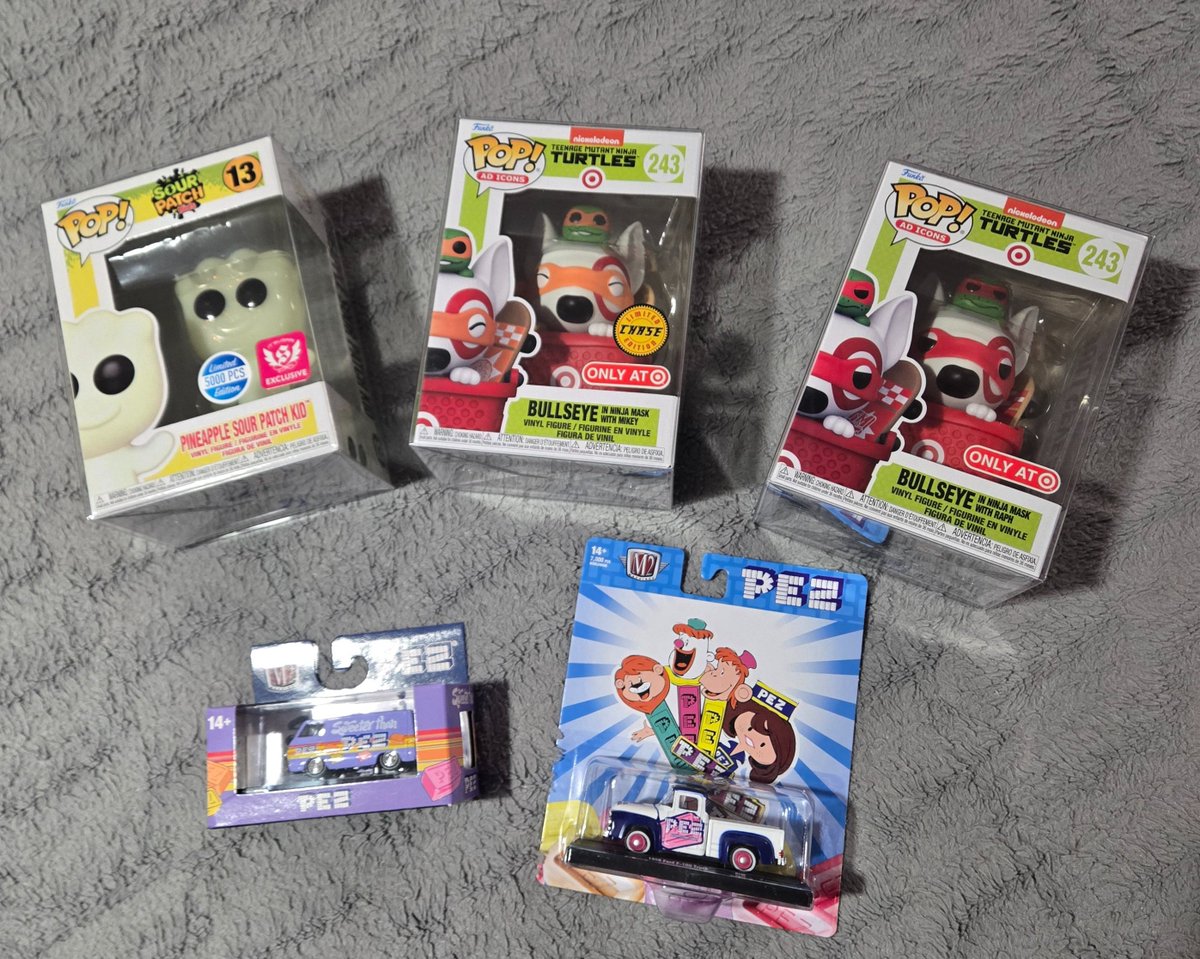 Caleb Michael (@pezsundae) on Twitter photo Since I've stopped buying and adding new Pops! this year (at least for now), receiving this generous mail call from <a href="/ElLocoGaijin/">Sean Blair</a> and adding something new was extra special. Thank you so much Sean!! Since I've stopped buying and adding new Pops! this year (at least for now), receiving this generous mail call from <a href="/ElLocoGaijin/">Sean Blair</a> and adding something new was extra special. Thank you so much Sean!!