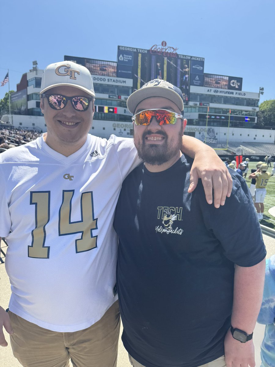 B_Wooten9's tweet photo. Great day at the Georgia Tech spring game. Even ran into @Wreck_Talk the best @GeorgiaTechFB YouTube channel on the internet. Great meeting you today. Keep doing your thing. GO JACKETS!! https://t.co/vFaDHo0DaH