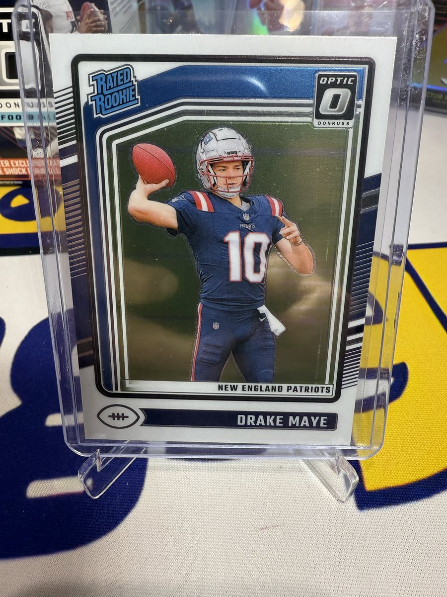 ❗️❗️FREE GIVEAWAY❗️❗️

FOR: Drake Maye Optic RR card! 

Requirements:
-Like &amp; Retweet
-Follow 
<a href="/Vikings95Cards/">Vikings95</a>

Bonus points: what’s your best pull this year?

Winner will be chosen via random picker on Sunday Evening, 4-13-2025. United States only. No purchase necessary.