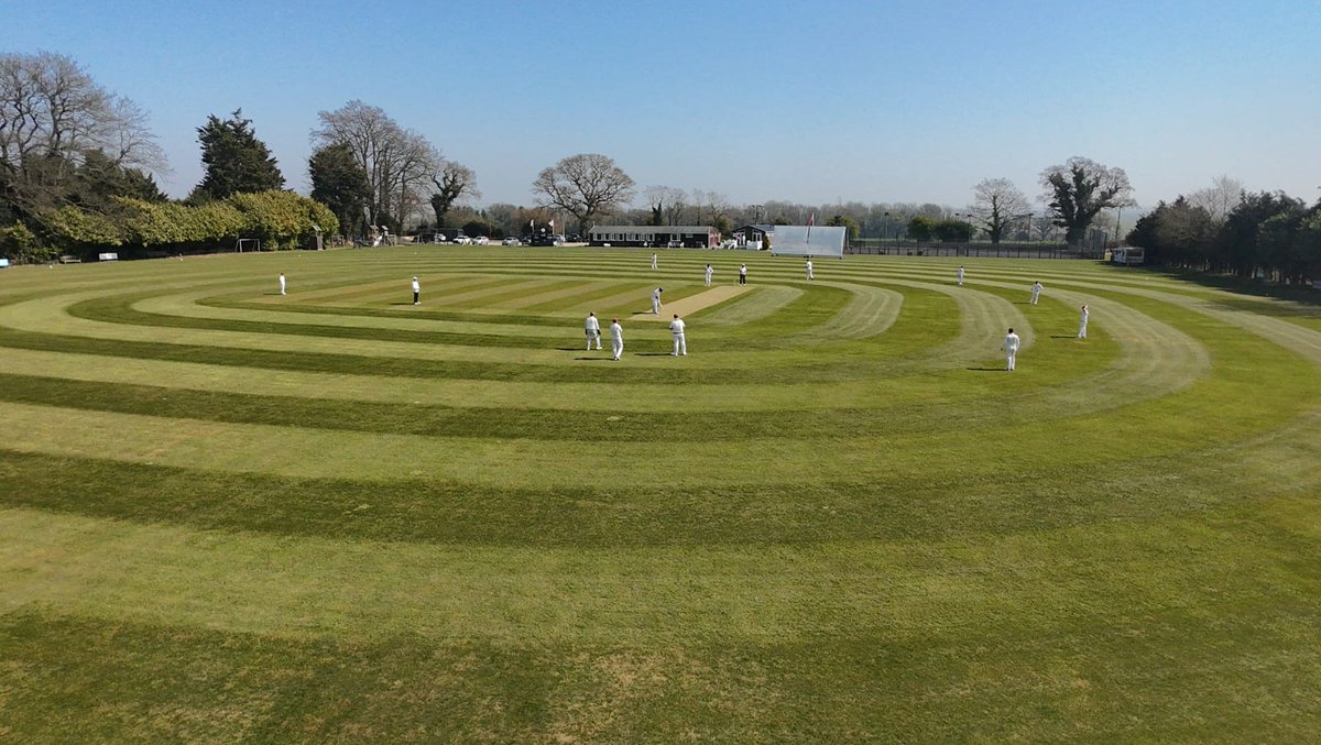 jbrister75's tweet photo. 1st game all done and dusted in the QEII sunshine https://t.co/mb2qNwigcW