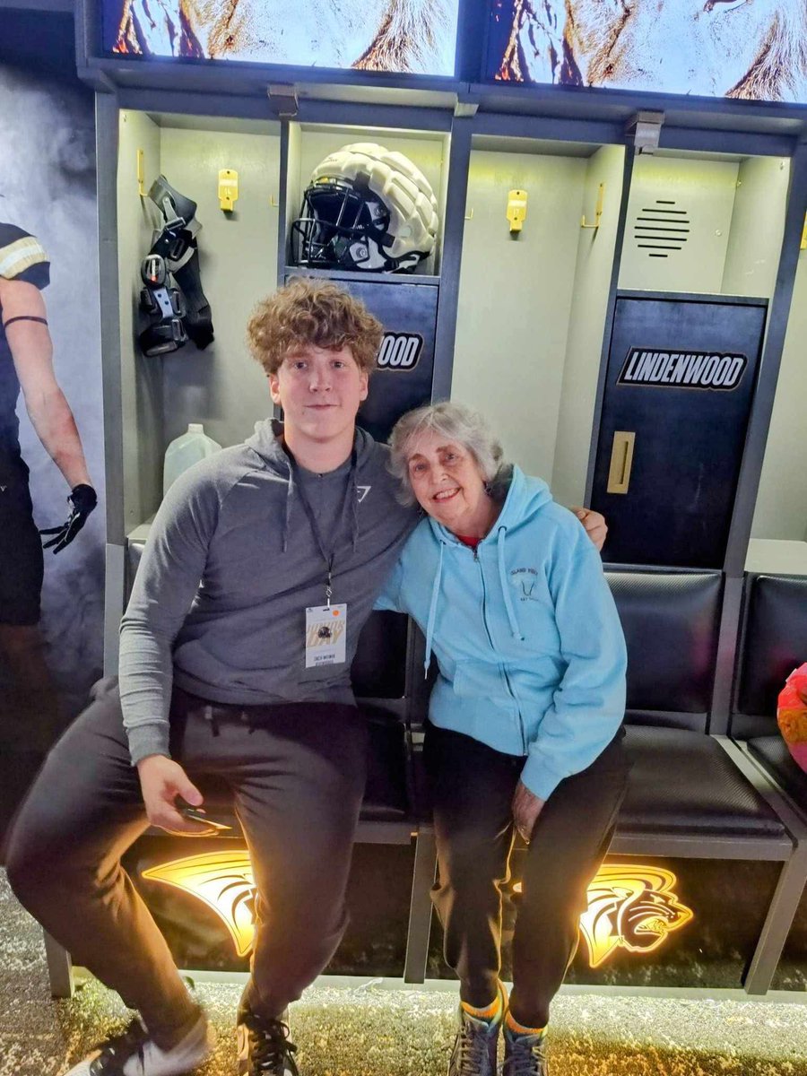 Zach Weiner tweet media