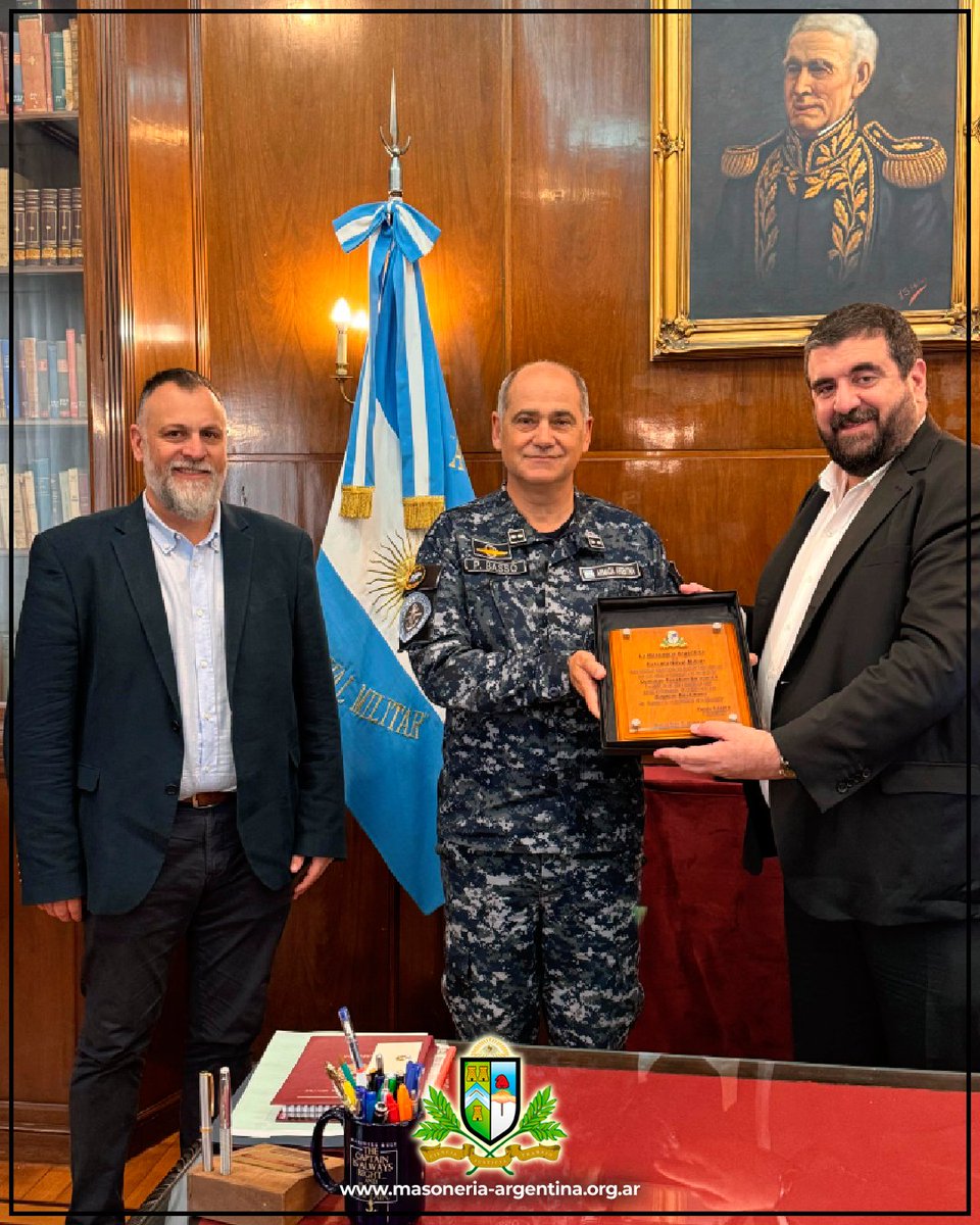 El Gran Maestre Pablo Lázaro en compañía del Gran Secretario Administrativo, Gonzalo Fernández Pastor, hicieron una visita institucional a la Escuela Naval Militar de la Armada, institución creada por disposición del ex Gran Maestre y Presidente Domingo F Sarmiento.

(+)