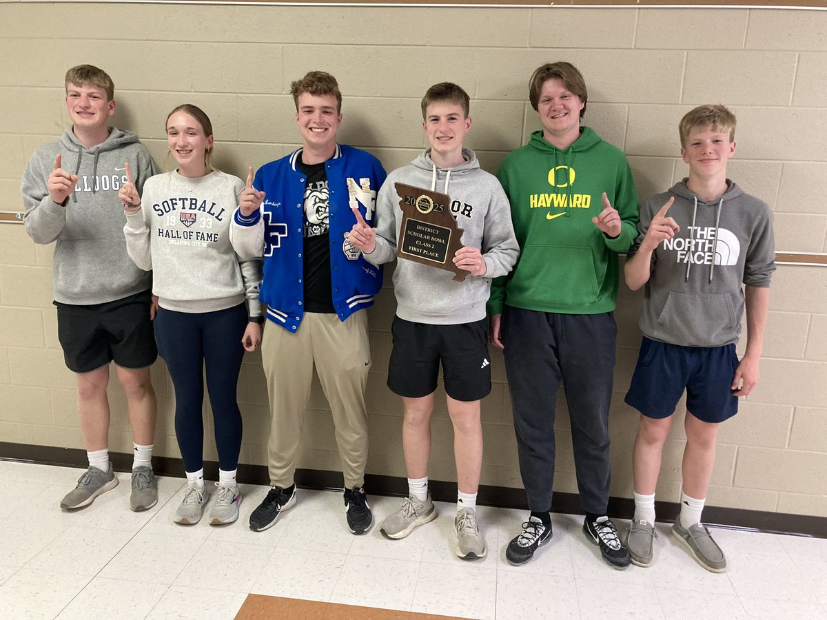 Congratulations to the New Franklin Bulldog Scholar Bowl Team - District Champions!