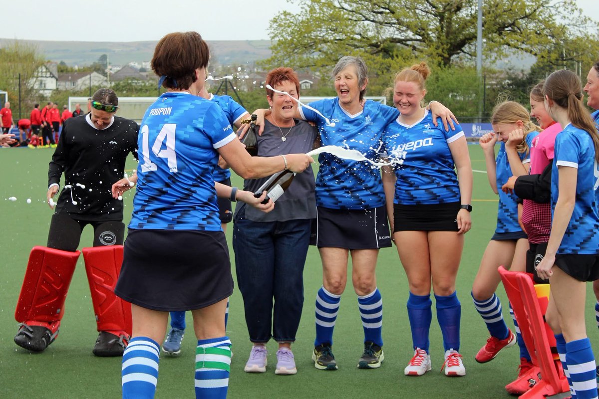 Bridgend Ladies Hockey Club tweet media