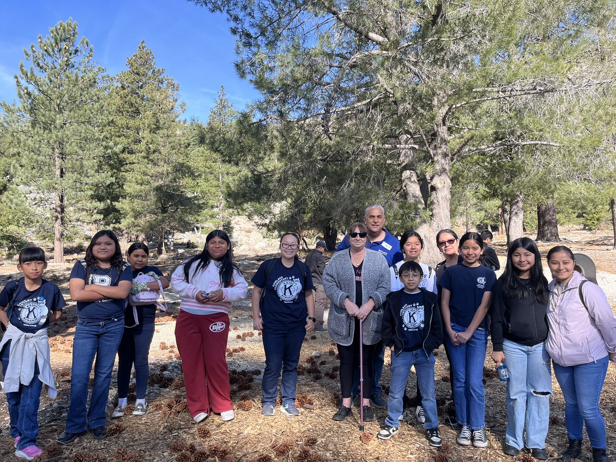 Mrs. Holloway tweet media