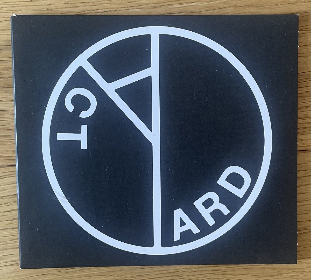 AntSSimo19's tweet photo. Great to see the record shops busy this Saturday for #RSD2025
Long may they reign.
Spun one of the best of the decade in recognition #RSD
#AlbumADay
@YardActBand
#TheOverload https://t.co/ouTvdofzlK