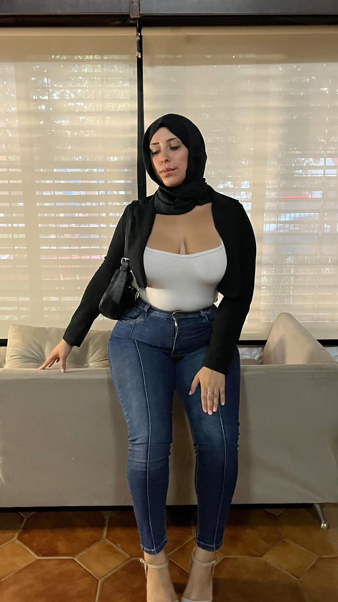 السلام عليكم ورحمه الله وبركاته حبايبي الحلوين يوم مبارك عليكم