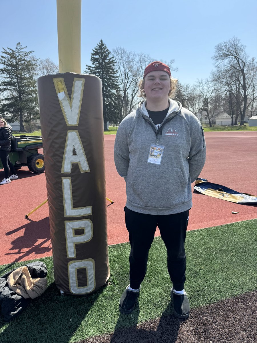 I had a great day at Valpo’s Spring Practice today! Thanks for the invite <a href="/Coach_EMatthes/">Evan Matthes</a> <a href="/CoachNank/">Pete Nank</a> <a href="/CoachWaddle/">Andy Waddle</a>.