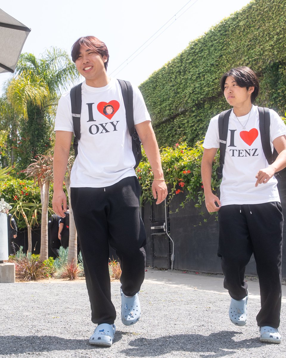 Just arrived at the Riot arena 👋