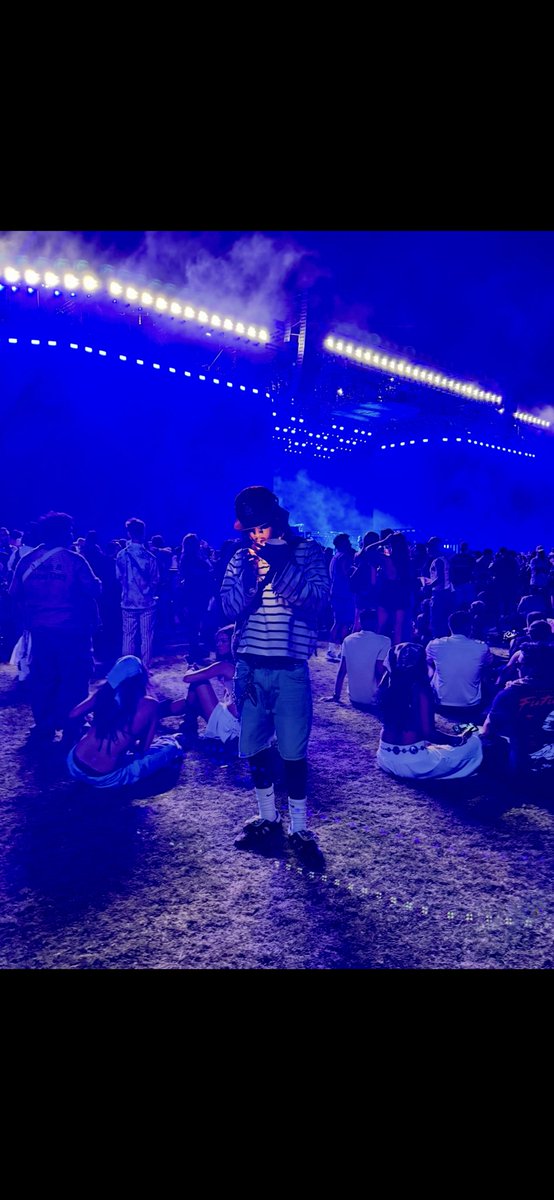JLAWR3NCE's tweet photo. We BACK!!!… #Coachella2025 #yeadat ✊🏾😎🌴🎡 https://t.co/zVRisT1D5V
