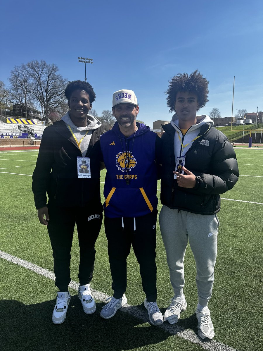 truly_tre23's tweet photo. Had an amazing time at Western Illinois University with @Jaidenhenry_3 really appreciate, love and enjoyed this experience @WIUFootball @CoachWalkerIV @coachoc12 @EDGYTIM @gobigrecruiting https://t.co/sC9viytSlo
