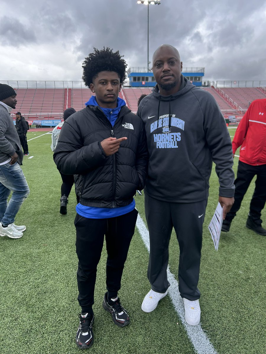 Jordan Reid (@jordy4reid) on Twitter photo After a great visit And Conversation with <a href="/CoachBBlackmon/">Brandon Blackmon</a> I am Extremely Blessed to say i have Received My First Division 1 OFFER From Delaware St🔴 #StingersUp <a href="/DeSeanJackson10/">Desean Jackson</a> <a href="/CoachTclark/">Travis Clark</a> <a href="/PA_TodaySports/">PA Today</a> <a href="/WHCoachGreen/">Coach Green</a> @PRZPAvic <a href="/RivalsDylanCC/">DylanCallaghanCroley</a> <a href="/wpialsportsnews/">WPIAL Sportsmen</a> <a href="/Thatscoachhank/">H. Reid</a> After a great visit And Conversation with <a href="/CoachBBlackmon/">Brandon Blackmon</a> I am Extremely Blessed to say i have Received My First Division 1 OFFER From Delaware St🔴 #StingersUp <a href="/DeSeanJackson10/">Desean Jackson</a> <a href="/CoachTclark/">Travis Clark</a> <a href="/PA_TodaySports/">PA Today</a> <a href="/WHCoachGreen/">Coach Green</a> @PRZPAvic <a href="/RivalsDylanCC/">DylanCallaghanCroley</a> <a href="/wpialsportsnews/">WPIAL Sportsmen</a> <a href="/Thatscoachhank/">H. Reid</a>