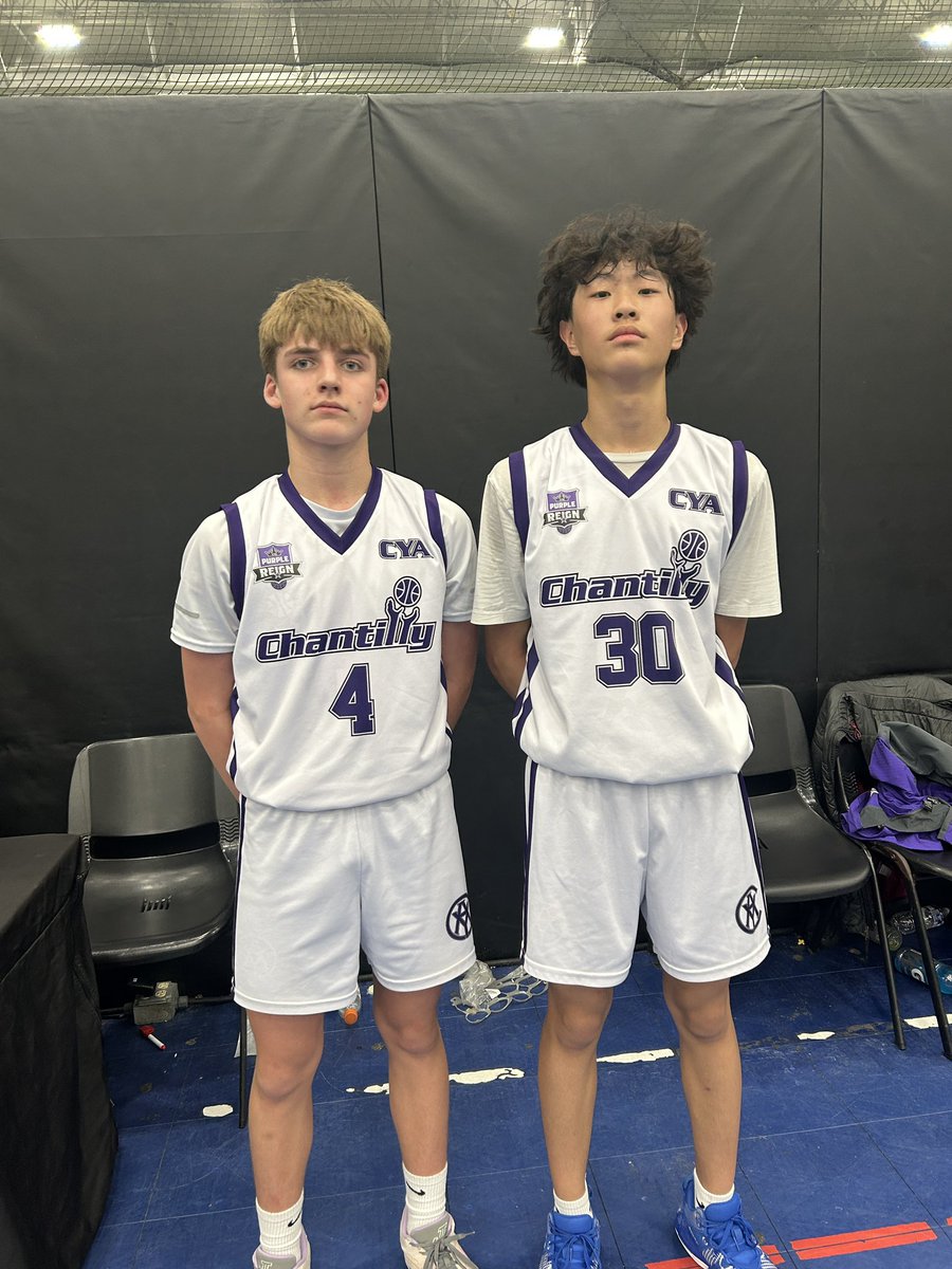 Both Hudson Wheatley and Zeno Hwang impressed for CYA 8B Purple Reign here as The Summit continues on

The two utilized their passing ability to break the full-court press and generate easy offense for their teammates en route to a big win‼️