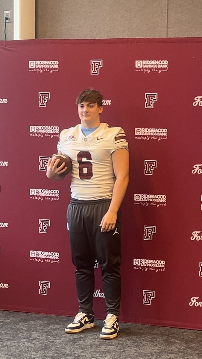 E_Shearer1092's tweet image. Had a Great Junior Day @FORDHAMFOOTBALL today!! Was really impressed with the campus, facilities and staff, thank you @Ryangreenhagen1 for the invite and communication!! @Coach_Conlin @coachgant14