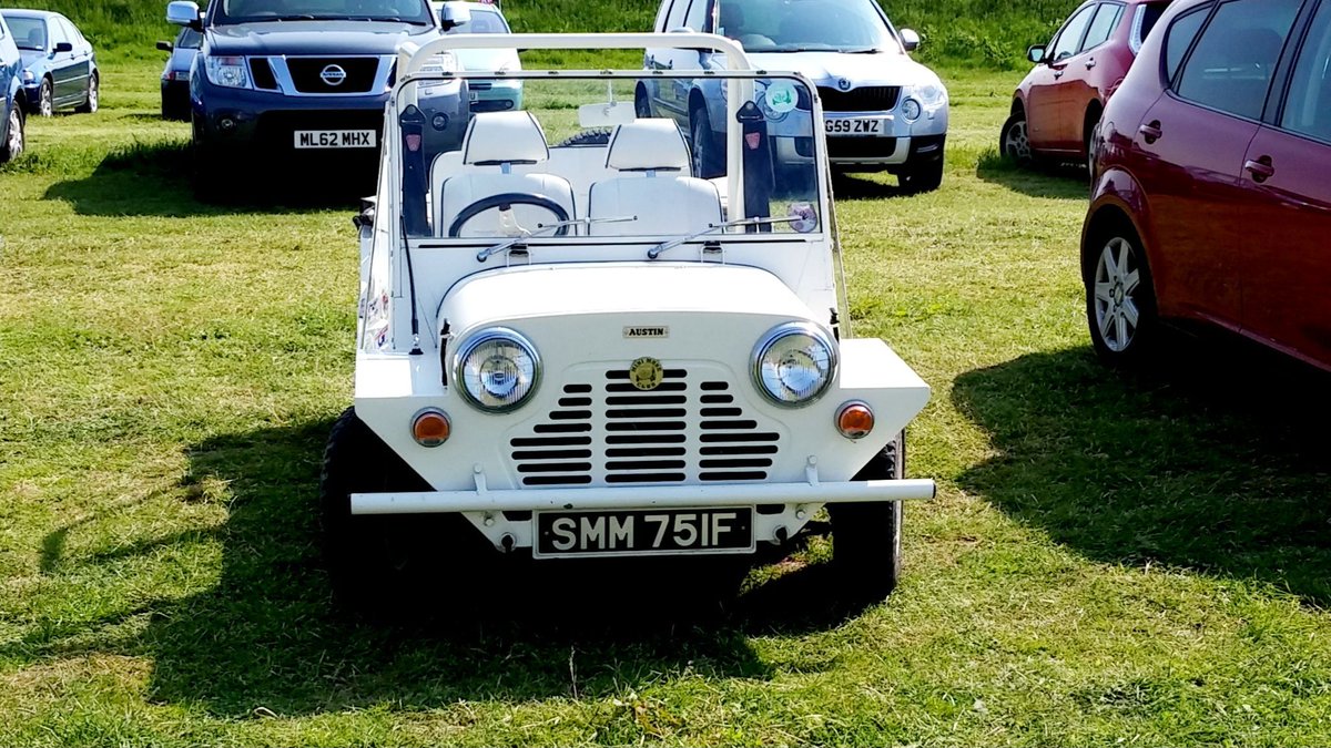 france_images's tweet photo. The Mini Moke is a compact, open-top vehicle known for its versatility and iconic design
Originally created for military use, it gained popularity as a fun, beach-friendly car. Its simple mechanics and lightweight build make it ideal
#MiniMoke #ClassicCars https://t.co/DiBgOXcX5y