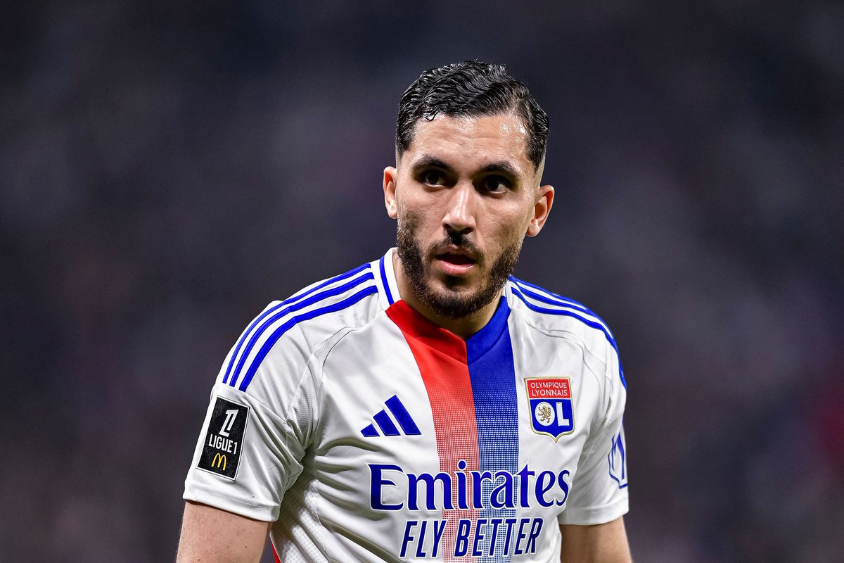 mufcMPB's tweet photo. 🚨 Manchester United are leading the race to sign Rayan Cherki. He would cost £20m. #MUFC [@riccosrant, @MirrorFootball] https://t.co/3vTegFdeUx