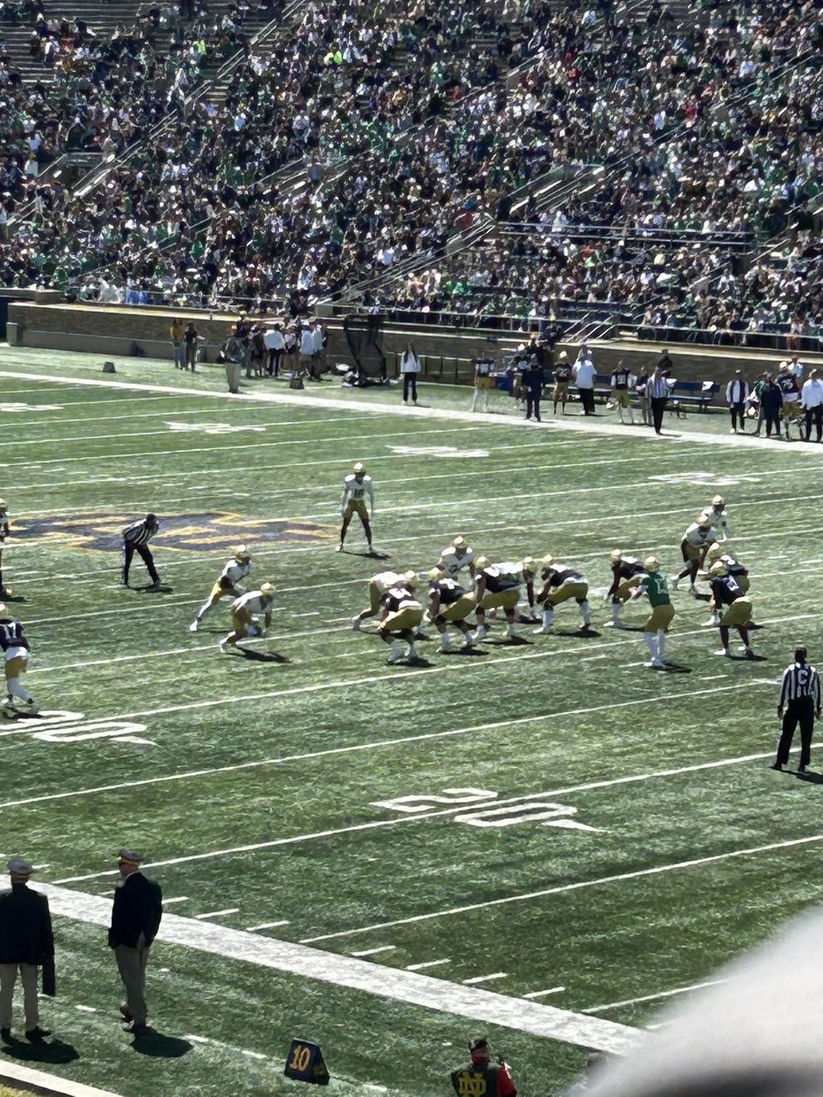 Jbriggsy_14's tweet photo. Beautiful Day for #BlueGoldGame! #INwx @LynnetteGrantWx @gannweather @AbbyWepplerWSBT @CariPeugeotWSBT @TomCoomes @EngelWX @ellenbacca @matthewkirkwood @MattRudkinWX @LisaSpencerWSMV @spann @HarmonyWx2023 @StephWVTM13 @simpsonWVTM13 @SeanAshWX @ReedTimmerUSA @NWSIWX @ChuckWTHR https://t.co/wN6NMSt93V