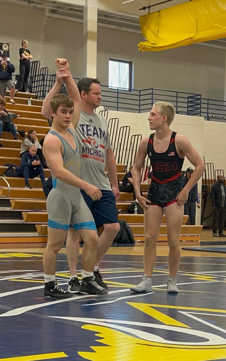 Oxford Wrestling (@oxfrdwrstlng) on Twitter photo Spring is Freestyle season.
Landon Johnson won 16U 140# @ Mattawan Tournament.
Congrats #Hammer !!
#ItsNotForEverybody
❤️💙💛💪❤️
<a href="/athletic_oxford/">Oxford Athletics</a> Spring is Freestyle season.
Landon Johnson won 16U 140# @ Mattawan Tournament.
Congrats #Hammer !!
#ItsNotForEverybody
❤️💙💛💪❤️
<a href="/athletic_oxford/">Oxford Athletics</a>