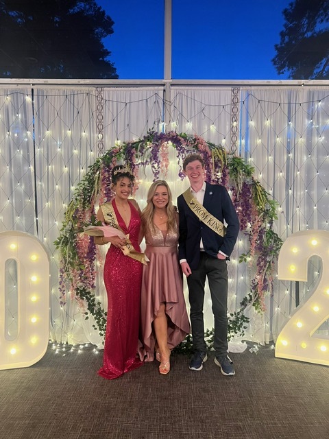 DiscoveryDurham's tweet photo. Throwback to last weekend when Discovery hosted a middle school dance Friday night and our first ever PROM Saturday night! We danced the nights away and had so much fun! Thank you to our amazing staff and volunteers who made these events so memorable for our students! #Prom2025 https://t.co/vX73ges5z1