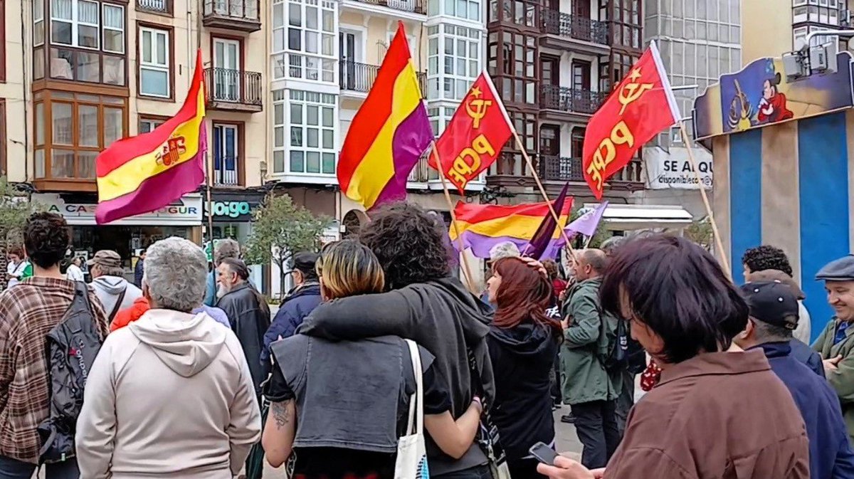 #Santander por la república
Porque fuimos somos, porque somos seremos
#RepubicaSocialista