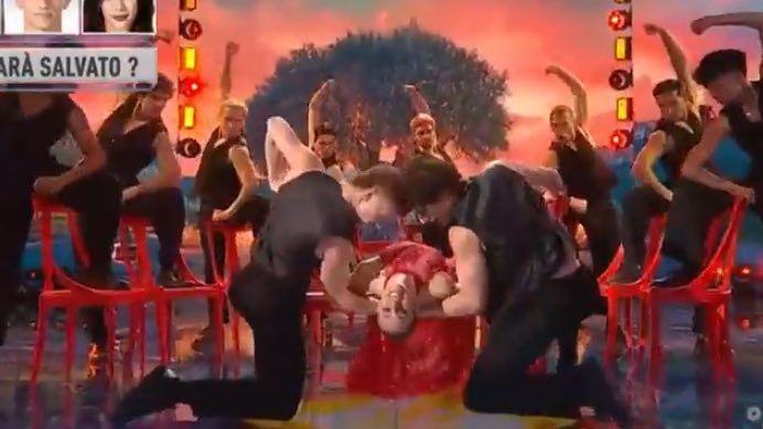 ALESSIA LA DONNA CHE SEI #amici24