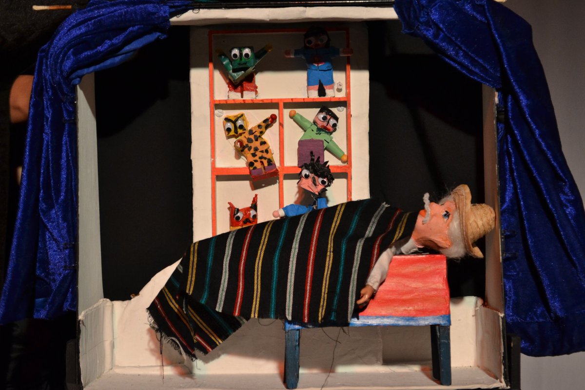 #ultimahora 
¡Tenemos 5 PASES DOBLES!
Para nuestra función de #HOY
Solo tienes que responder 👇 con tu nombre y decirnos cuál era tu juguete favorito de #niño #niña 
Esperamos a los ganadores en las puertas del <a href="/el77cultural/">el77cultural</a> (Abraham González 77, col. Juárez) 
Hoy, a las 19:00 h