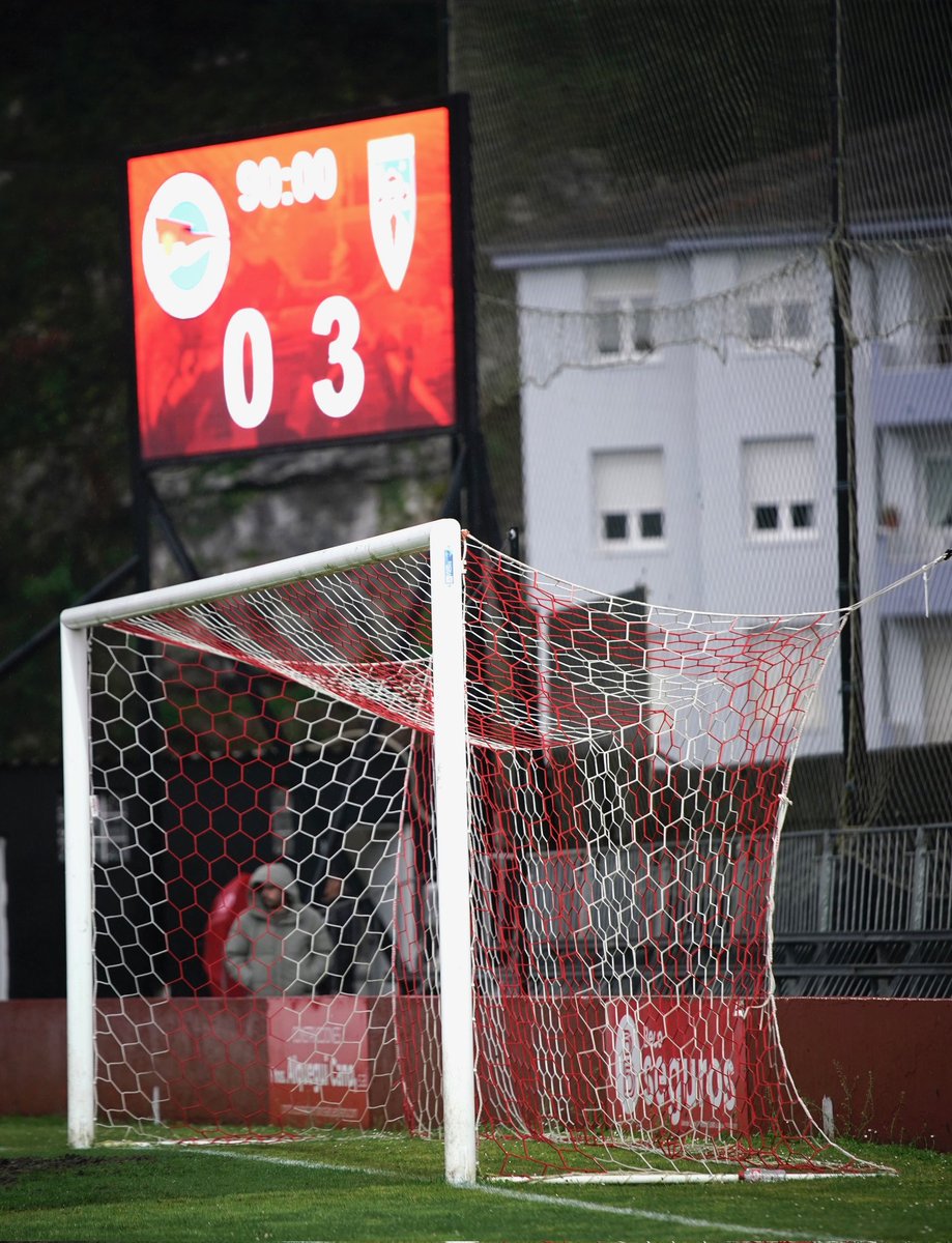 SD_Compostela's tweet photo. 𝐂𝐑𝐎𝐍𝐈𝐂𝐀
🙌 Segundo triunfo consecutivo e tres puntos vitais na loita pola salvación
Seguimos 💪
DALLE COMPOS 🩵🤍
✍️ https://t.co/Y77kH4hz9c
📸 @nacho_castano_
#LaredoCompos https://t.co/QHiLGWtfjZ