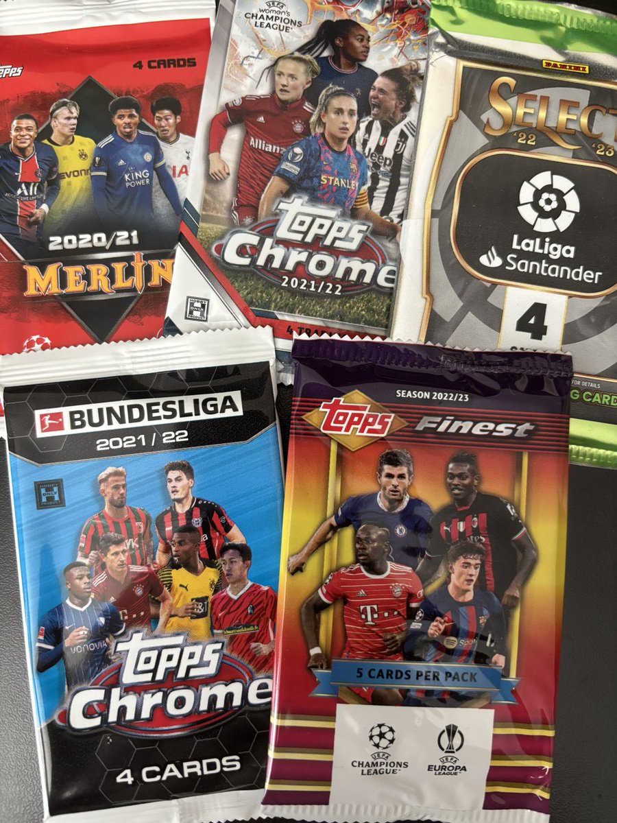JayCutlersBurner (@jcutlersburner) on Twitter photo 🎉 GIVEAWAY 🎉
5 Pack Bundle from the #CUTL
To Enter:
1. Follow <a href="/jcutlersburner/">JayCutlersBurner</a> <a href="/Cj_Baynham/">ClintCollectFC</a> <a href="/boesch23/">Sean</a> <a href="/DigitalGiunta/">Mike Giunta</a> <a href="/schafspace/">Schaf Space</a> <a href="/lifeinkaraoke/">bk</a>
2. LIKE & RETWEET this post
*US Only
**Winner must be following all noted #TSSS accounts 🎉 GIVEAWAY 🎉
5 Pack Bundle from the #CUTL
To Enter:
1. Follow <a href="/jcutlersburner/">JayCutlersBurner</a> <a href="/Cj_Baynham/">ClintCollectFC</a> <a href="/boesch23/">Sean</a> <a href="/DigitalGiunta/">Mike Giunta</a> <a href="/schafspace/">Schaf Space</a> <a href="/lifeinkaraoke/">bk</a>
2. LIKE & RETWEET this post
*US Only
**Winner must be following all noted #TSSS accounts