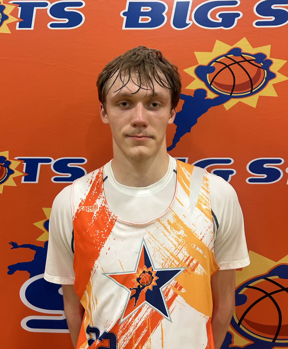 BIG SH🏀TS tweet media