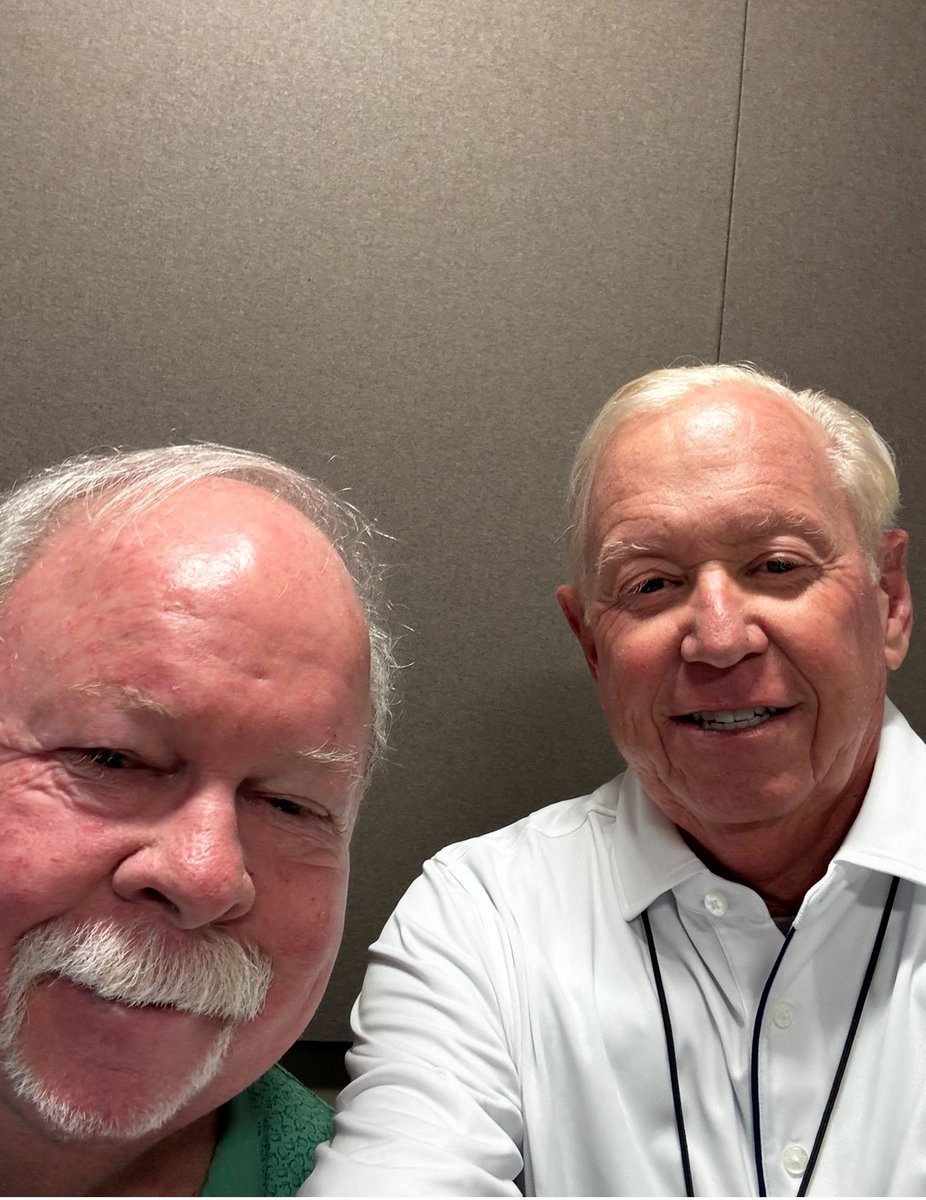 McLeanGolf's tweet photo. Craig Stadler (The Walrus) did one hour with us today on SIRIUSXM MASTERS RADIO. Of course Craig is a Masters Champion. Great to spend time with him again. @SIRIUSXM @JimMcLeanMBGC #golf #jmgs #1golfschool #masters https://t.co/FrzRsSSXjR