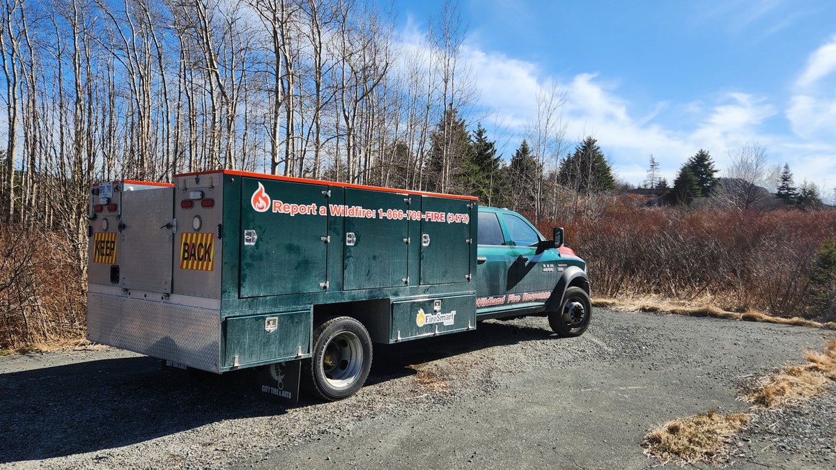 PedlePeddle's tweet photo. The Dept of Forestry is issuing an advisory after responding to several reported brush fires on the Avalon Peninsula today. A large fire in Harbour Main around 2:00 p.m. caused no injuries or damage to structures. To report wildfires, call 1-866-709-FIRE (3473). #nltraffic https://t.co/v9aRzdYSI1